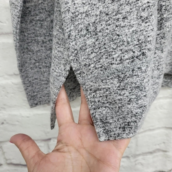 Lucky Brand Gray Space Dye Lightweight Sweater Sz S - Picture 3 of 12